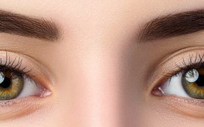 Luce unas cejas perfectas con el microblading